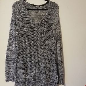 ROXY V-neck sweater